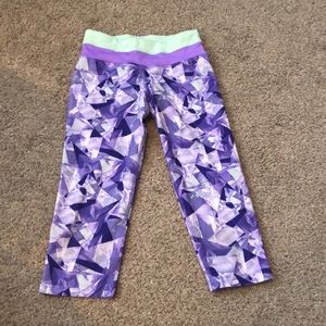 Champion size 7/8 capri workout pants
